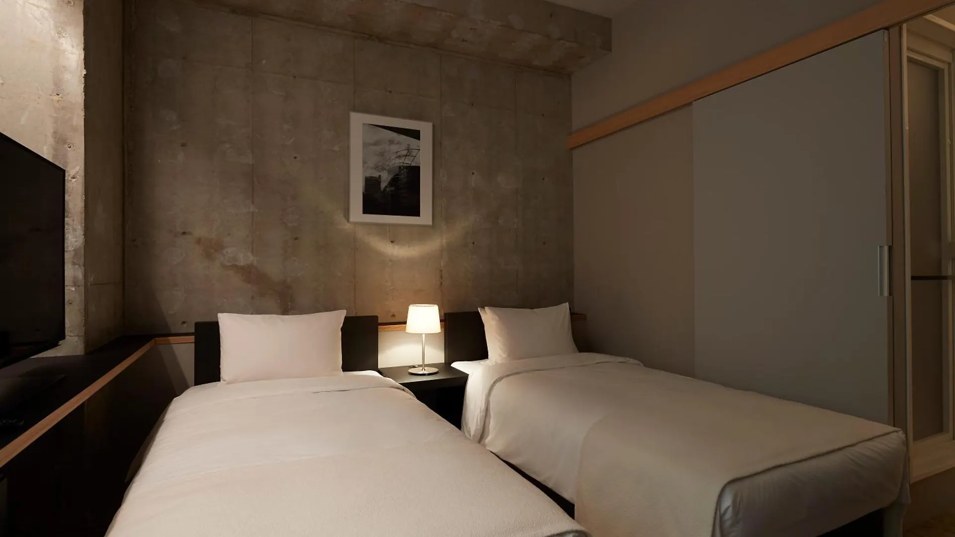 Tones Osaka Hotell